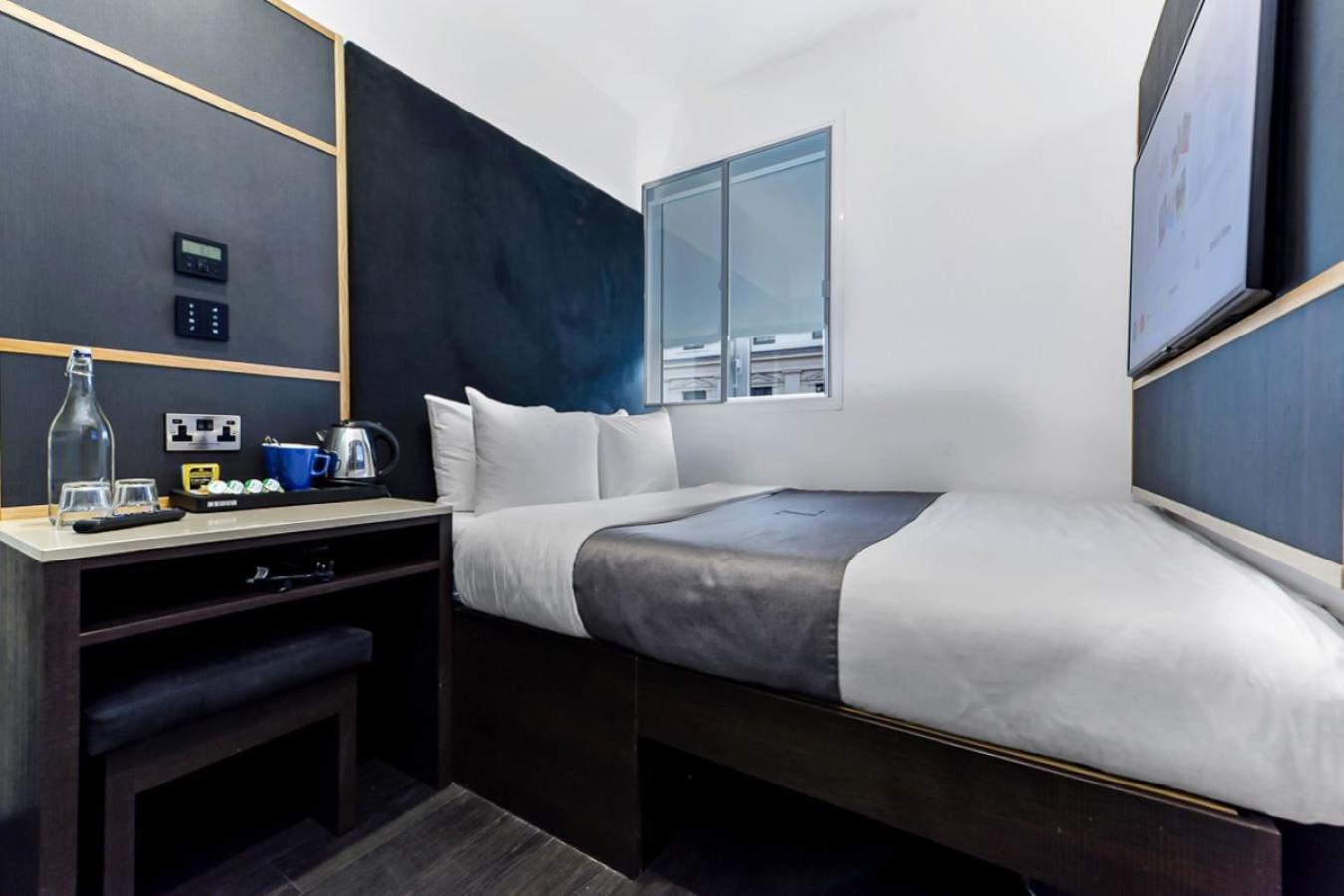 Z Trafalgar Hotel